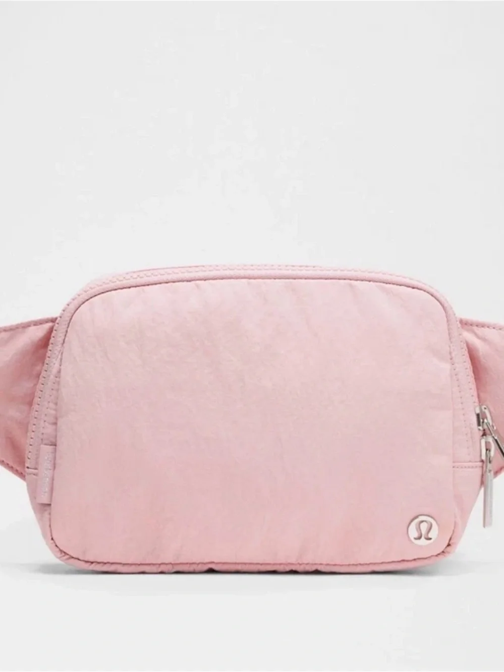 Lululemon 2 L size belt bag